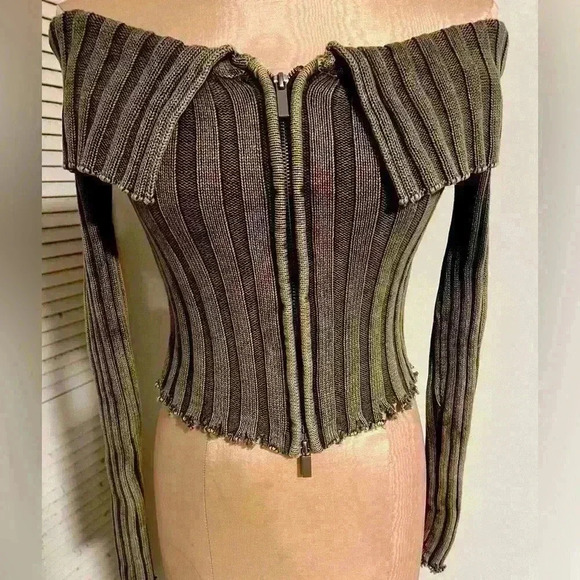 🔥🔥Zara sweater top size M - Picture 1 of 8